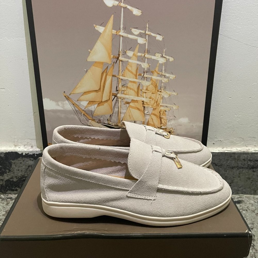 Loro Piana women's vintage elegant loafers